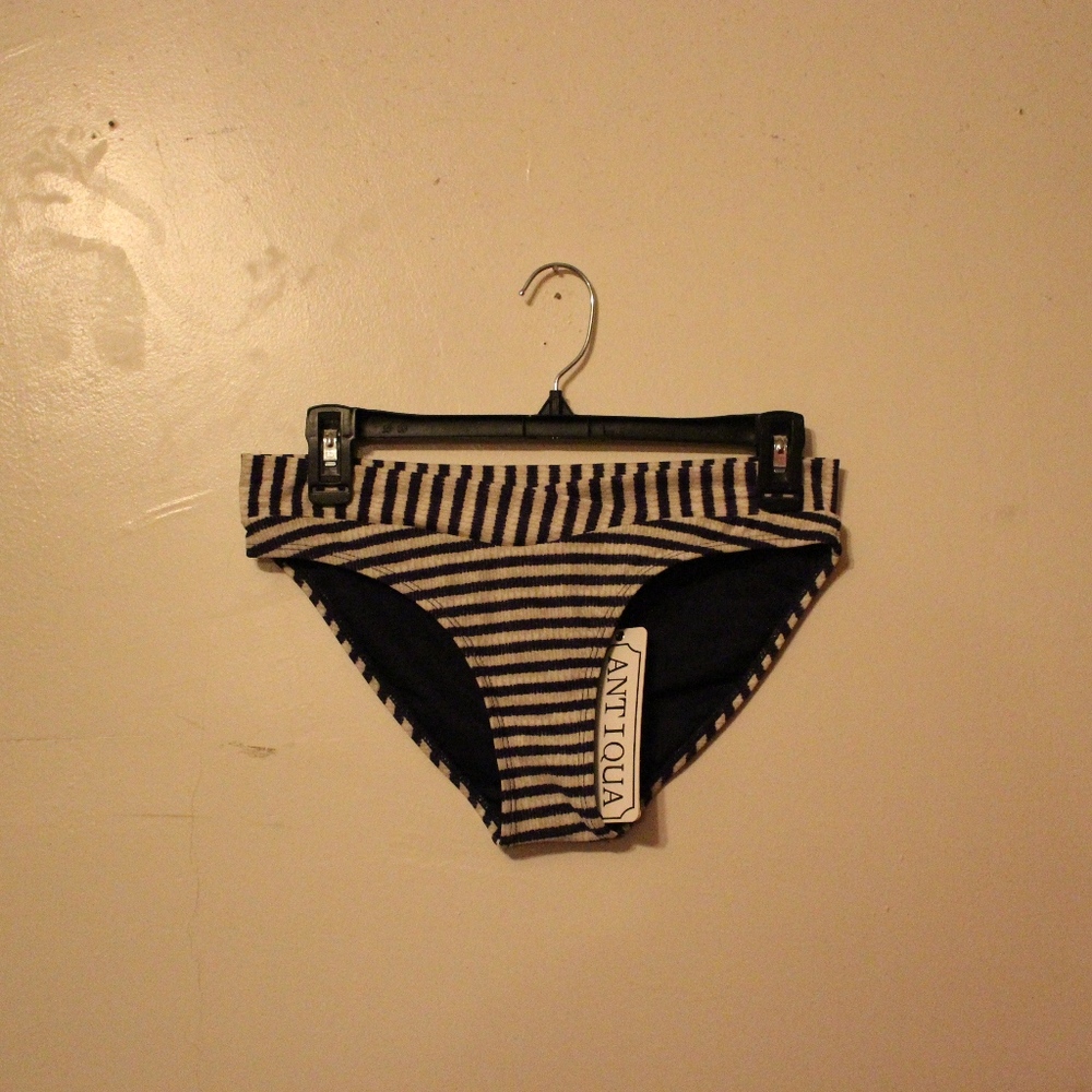 Lady's Antiqua Bikini Bottom